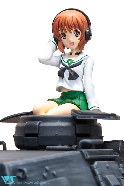 Charagumin Miho Nishizumi 1/16th Scale Garage Kit 4 Charagumin Miho Nishizumi 1/16th Scale Garage Kit - Image 2