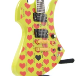 Hide Guitar Collection Official Figure Set: GREEN HEART Ver. -Toy Sale Store 23a7743264f5403e82b6be720750bfbe.jpg