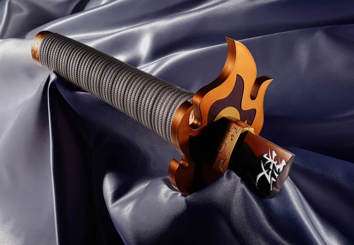 Bandai Proplica Demon Slayer: Kimetsu No Yaiba Broken Nichirin Sword (Kyojuro Rengoku) 6 Bandai Proplica Demon Slayer: Kimetsu No Yaiba Broken Nichirin Sword (Kyojuro Rengoku) - Image 4